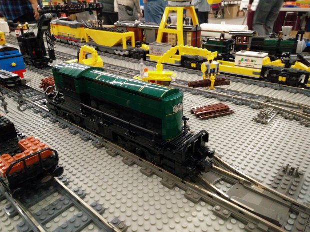LEGO TRAIN! - Wenham Museum